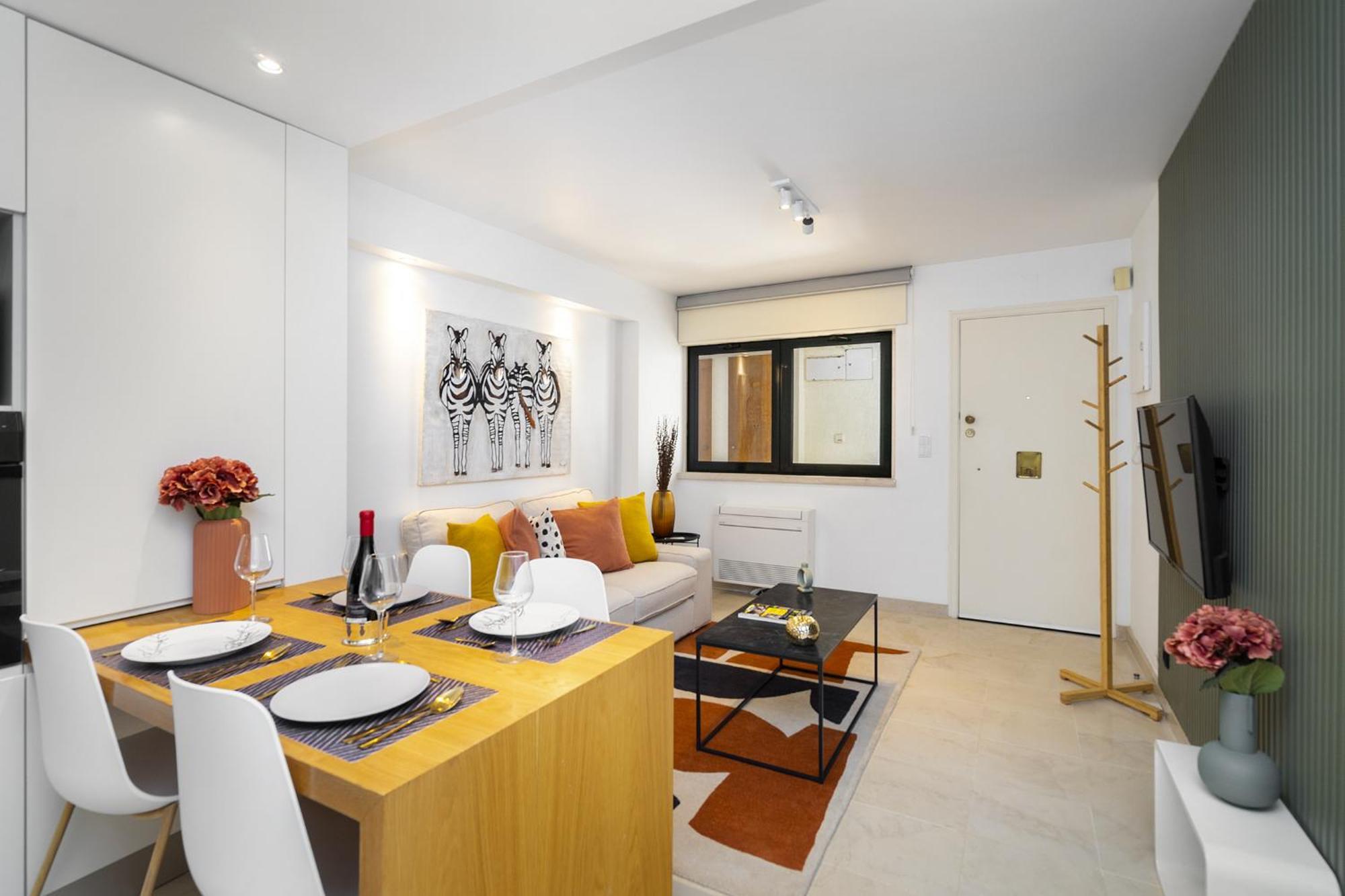 Whome Campo De Ourique 1br Duplex With Ac