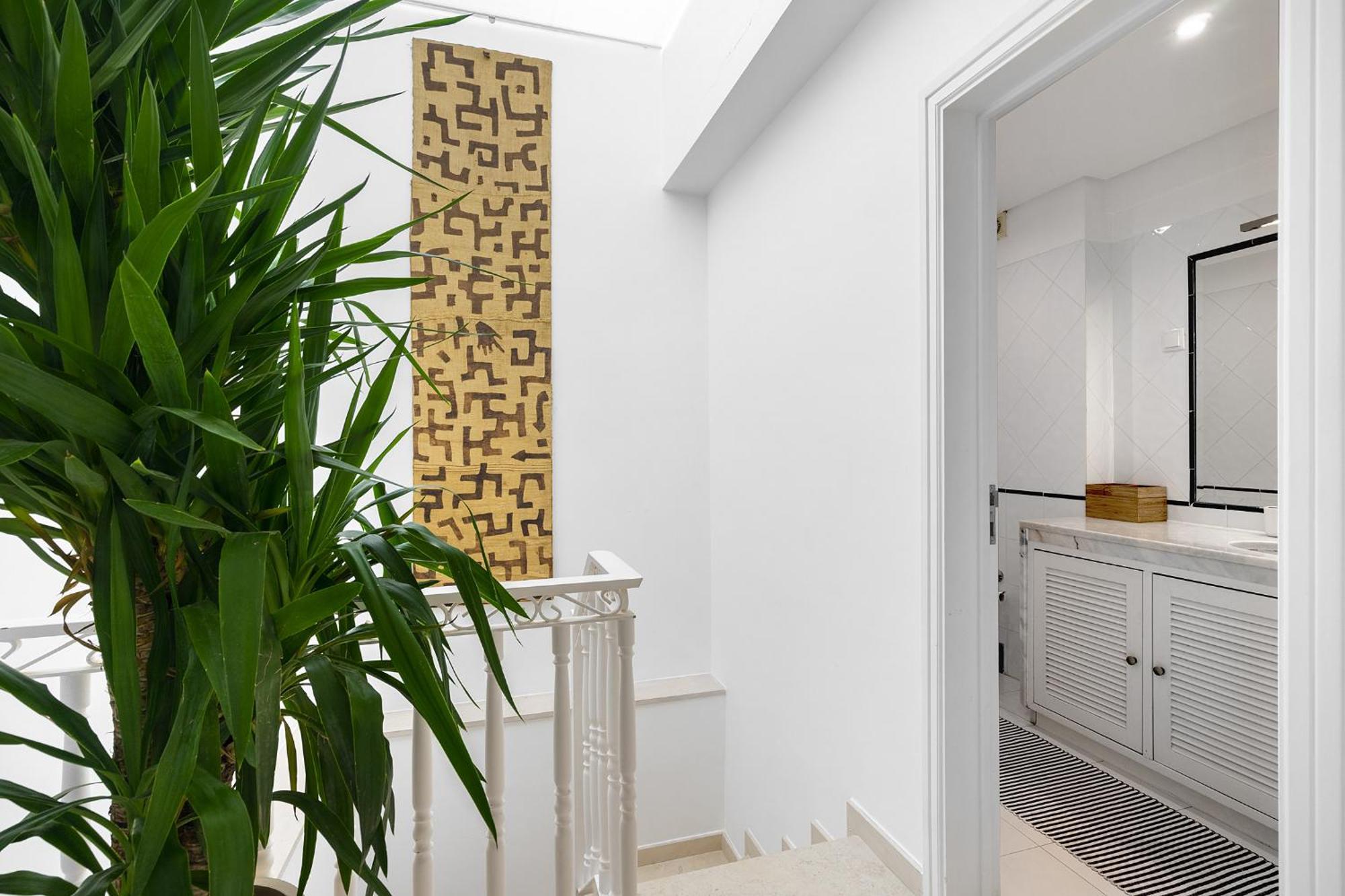 Apartment Whome Campo De Ourique 1br Duplex With Ac Lissabon